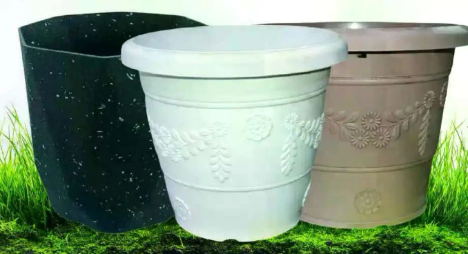 اصص زهور بلاستيكيه متوفره بالوان وتصاميم متنوعه.