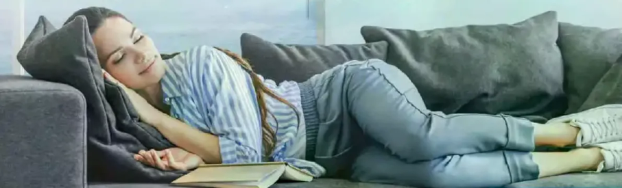 ملابس مريحه للنساء للاسترخاء.