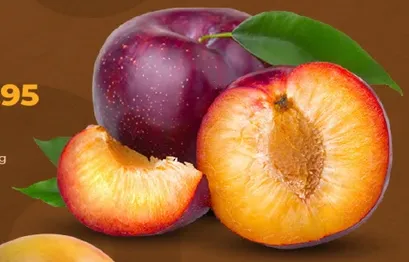 برقوق طازج وعصير، مثالي للوجبات الخفيفه او الاضافه الي الحلويات.